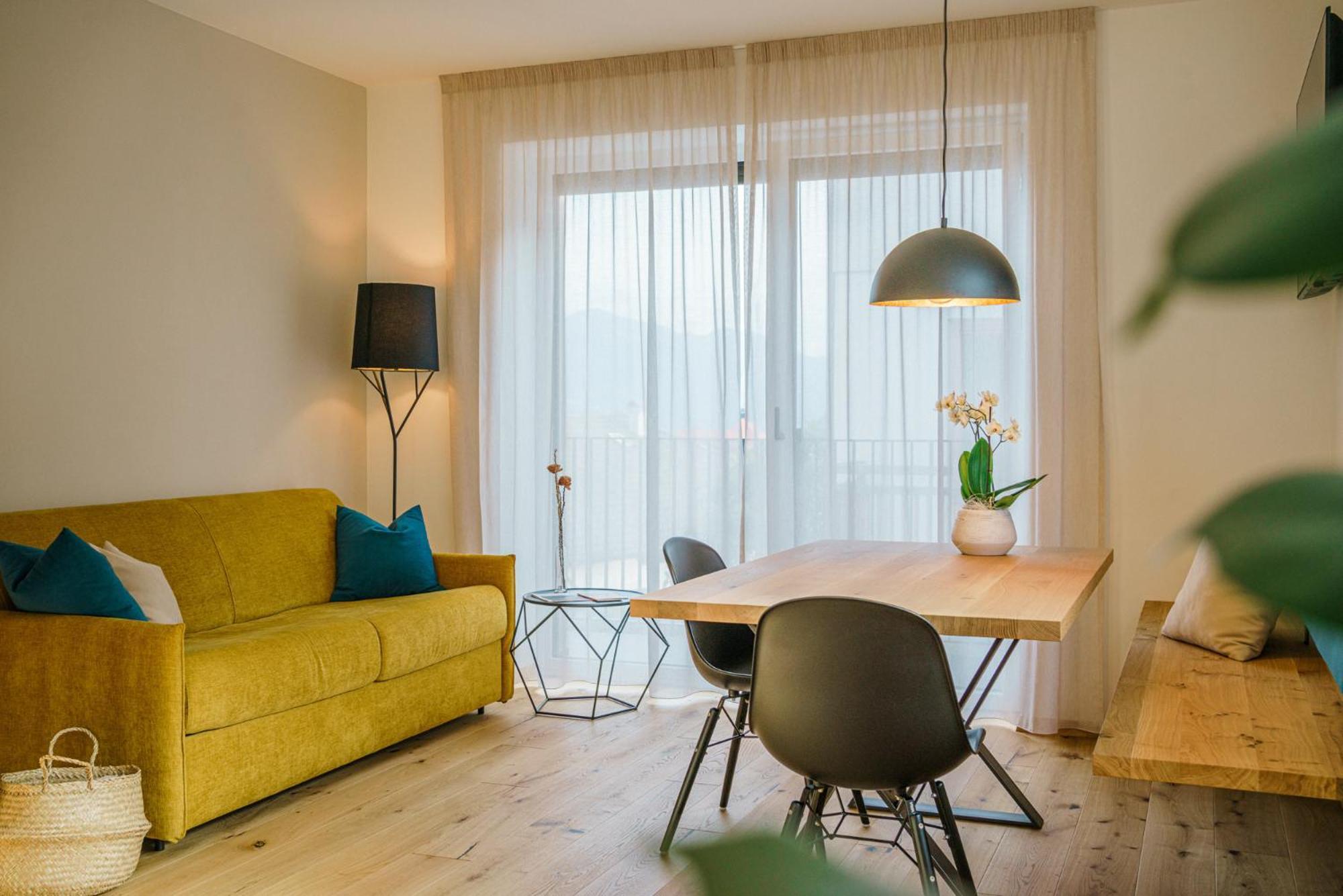 Auszait Apartments 1 กัลดาโร ภายนอก รูปภาพ